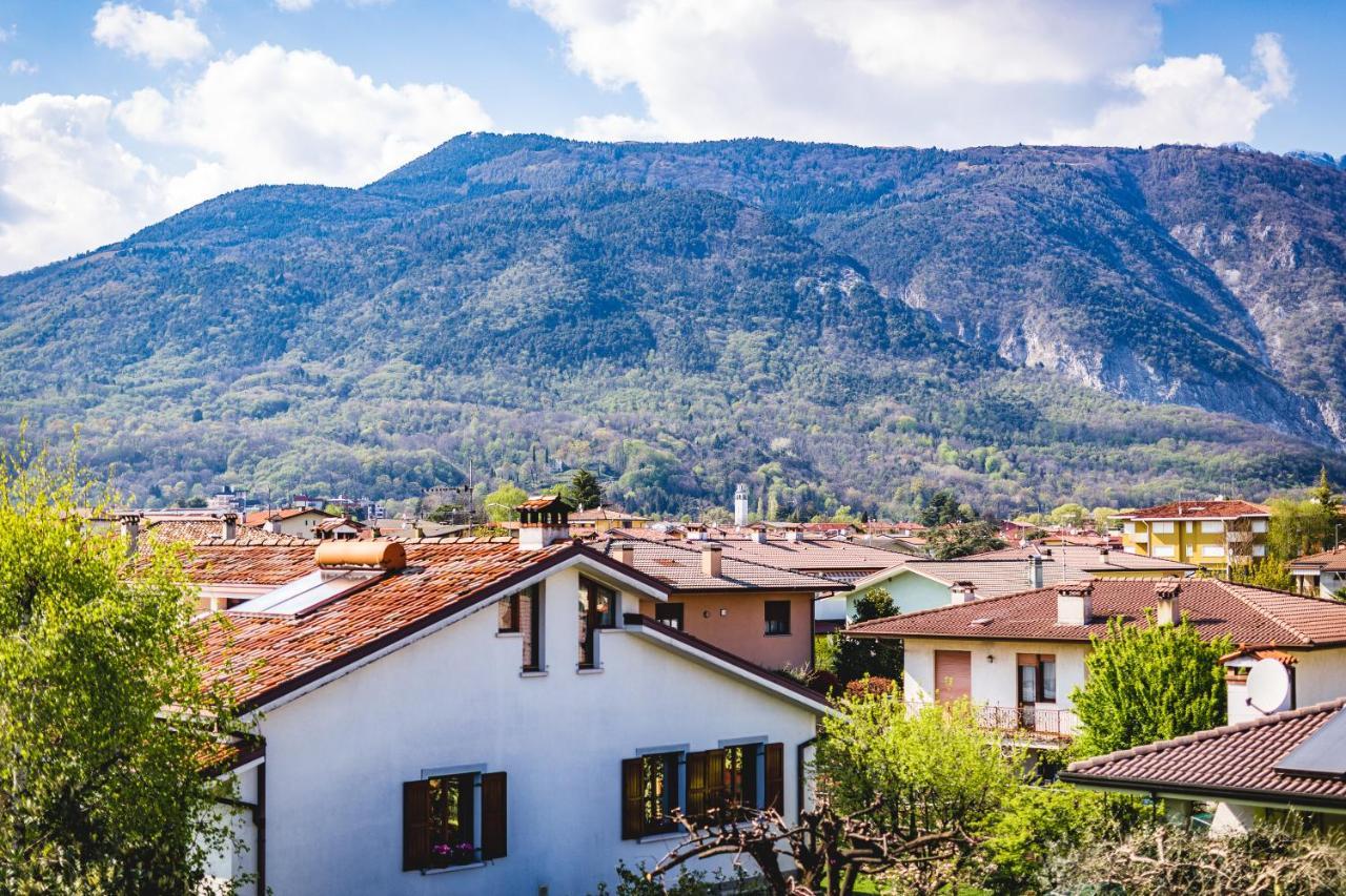 Appartamento Borgo Peschiere Maniago Esterno foto