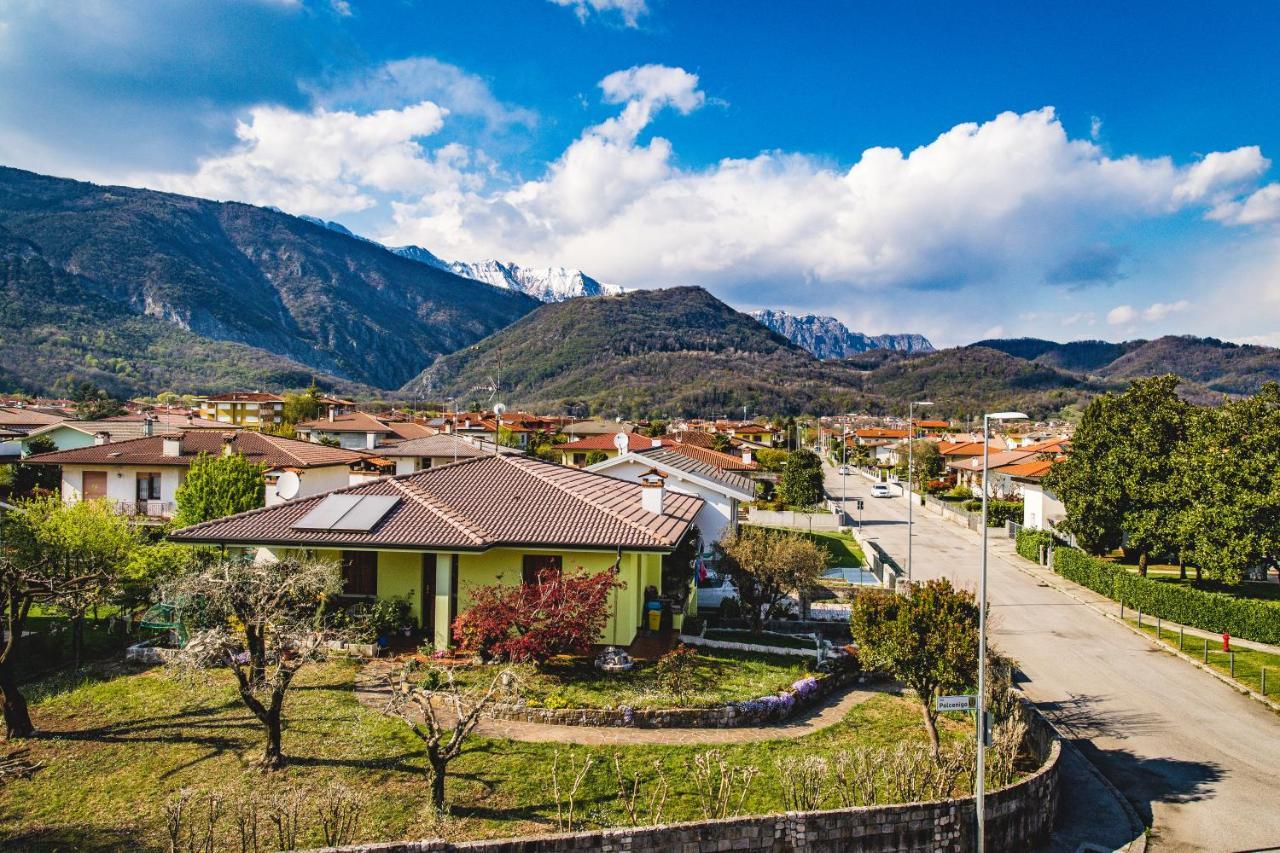 Appartamento Borgo Peschiere Maniago Esterno foto